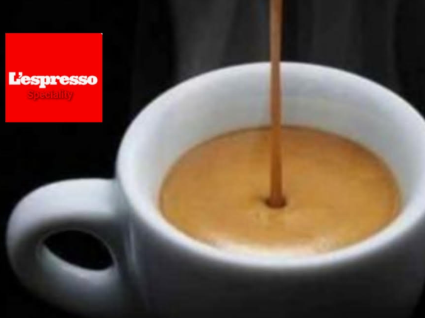 L,espresso Speciality de Italia, cafes, tes, helados, piadinas, mocktails, cocktails, productos tradicionales de Italia de calidad en take away